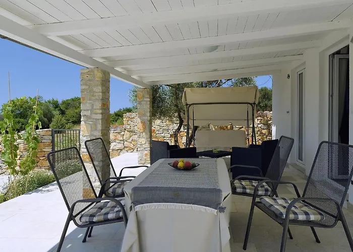 In Near The Sea With Terrace *