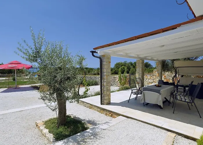 Vila In Near The Sea With Terrace *